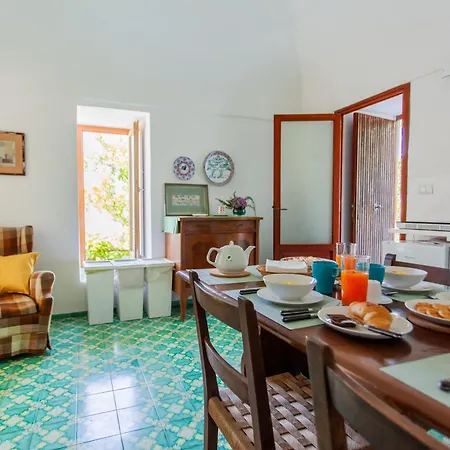 1787 In Montechiaro Bed & Breakfast