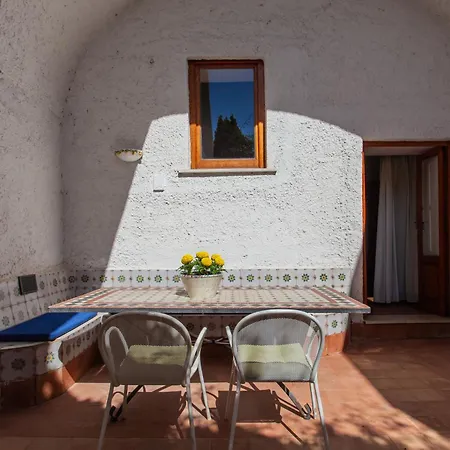 1787 In Montechiaro Bed & Breakfast Vico Equense