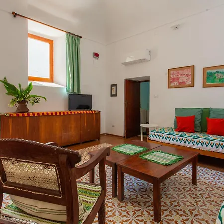 1787 In Montechiaro Bed & Breakfast