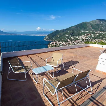 Bed & Breakfast 1787 In Montechiaro Vico Equense