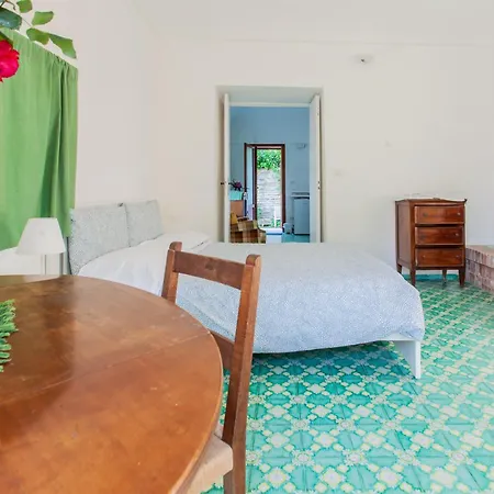 1787 In Montechiaro Bed & Breakfast