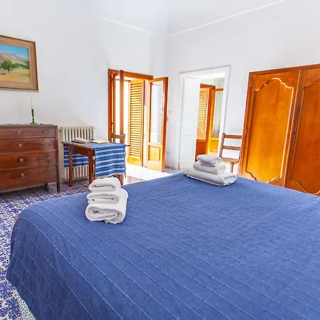 1787 In Montechiaro 4*