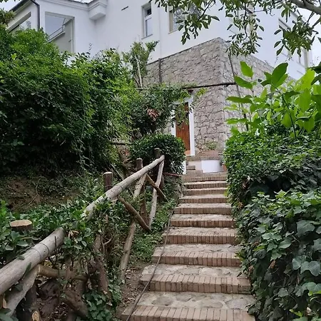 1787 In Montechiaro Bed & Breakfast