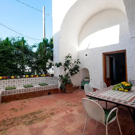 1787 In Montechiaro 4* ヴィーコ・エクエンセ