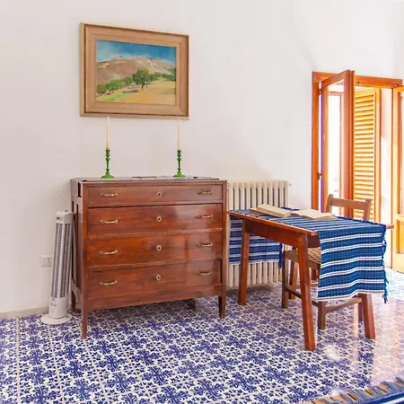 1787 In Montechiaro 4* ヴィーコ・エクエンセ