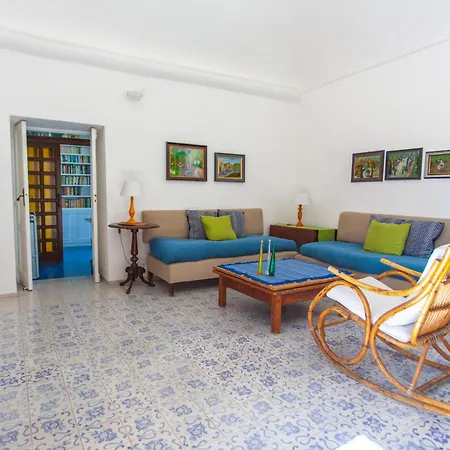 1787 In Montechiaro 4*