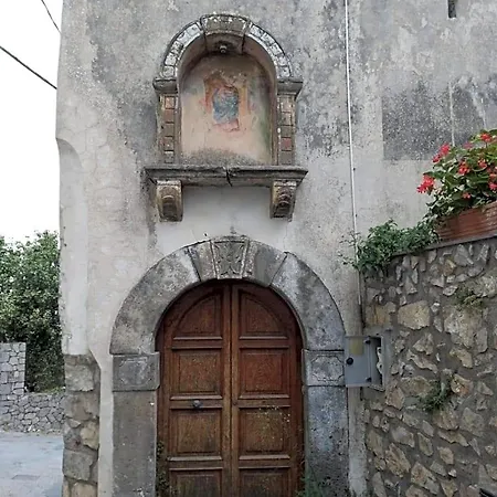 1787 In Montechiaro 4* فيكو إيكوينس
