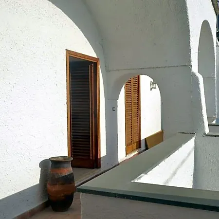 1787 In Montechiaro 4*