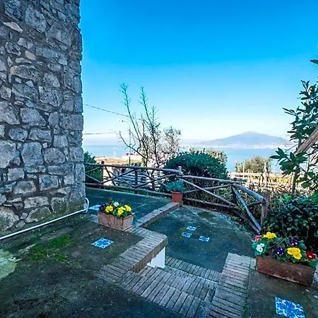 1787 In Montechiaro Frühstückspension 4*